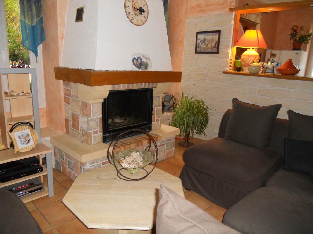 Les Hirondelles Chambres D'Hotes Serres (Hautes-Alpes) Exterior photo